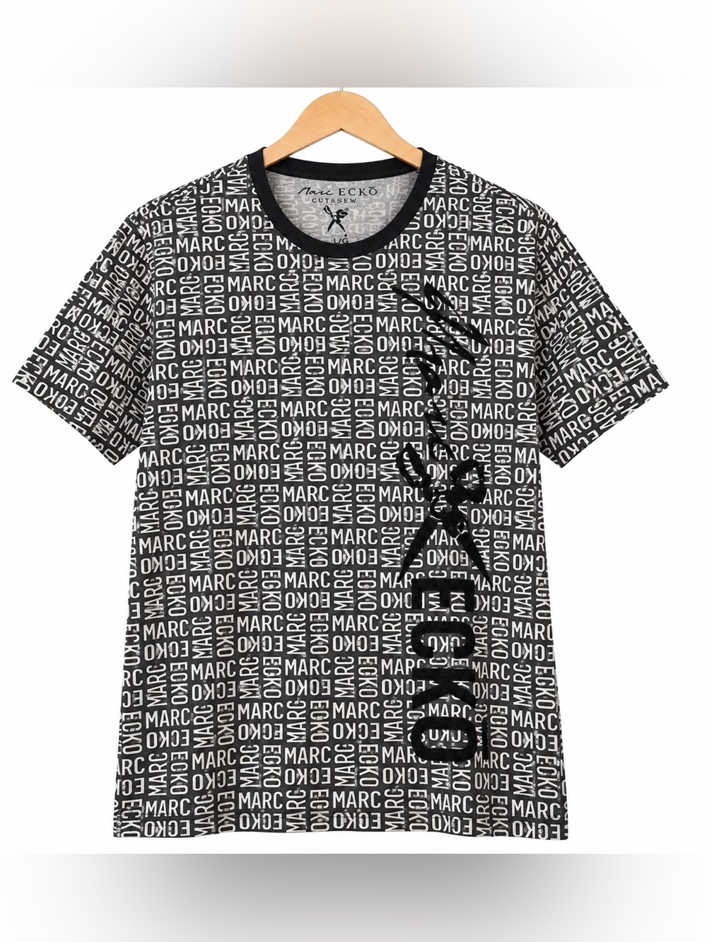 Marc Ecko Cut & Sew All Over Logo Graphic T-Shirt Black White Size L
